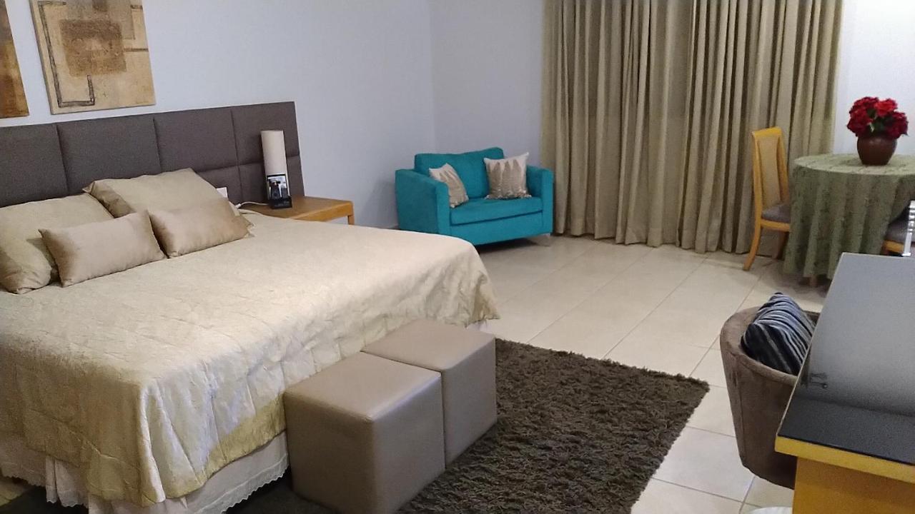 Hotel Das Palmeiras Paracatu Kültér fotó