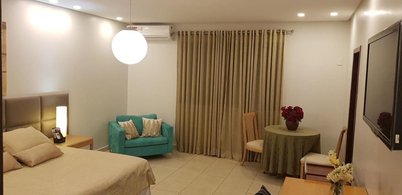 Hotel Das Palmeiras Paracatu Kültér fotó