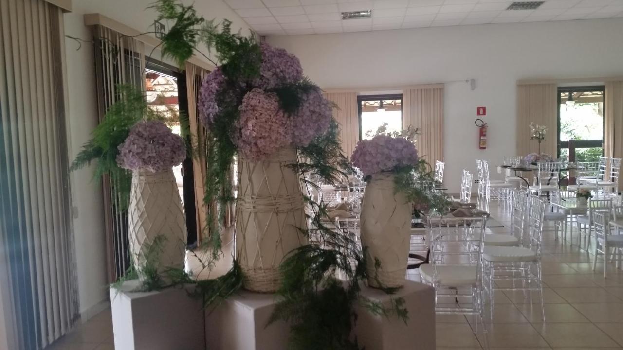 Hotel Das Palmeiras Paracatu Kültér fotó