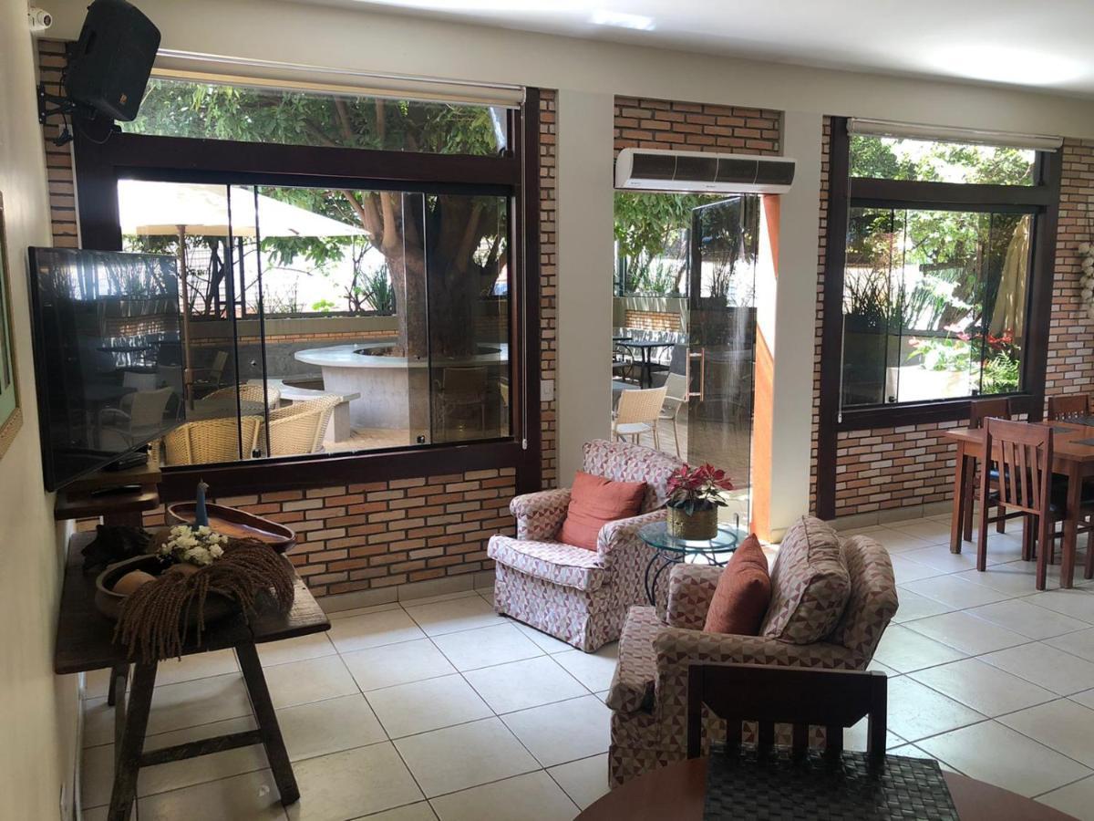 Hotel Das Palmeiras Paracatu Kültér fotó