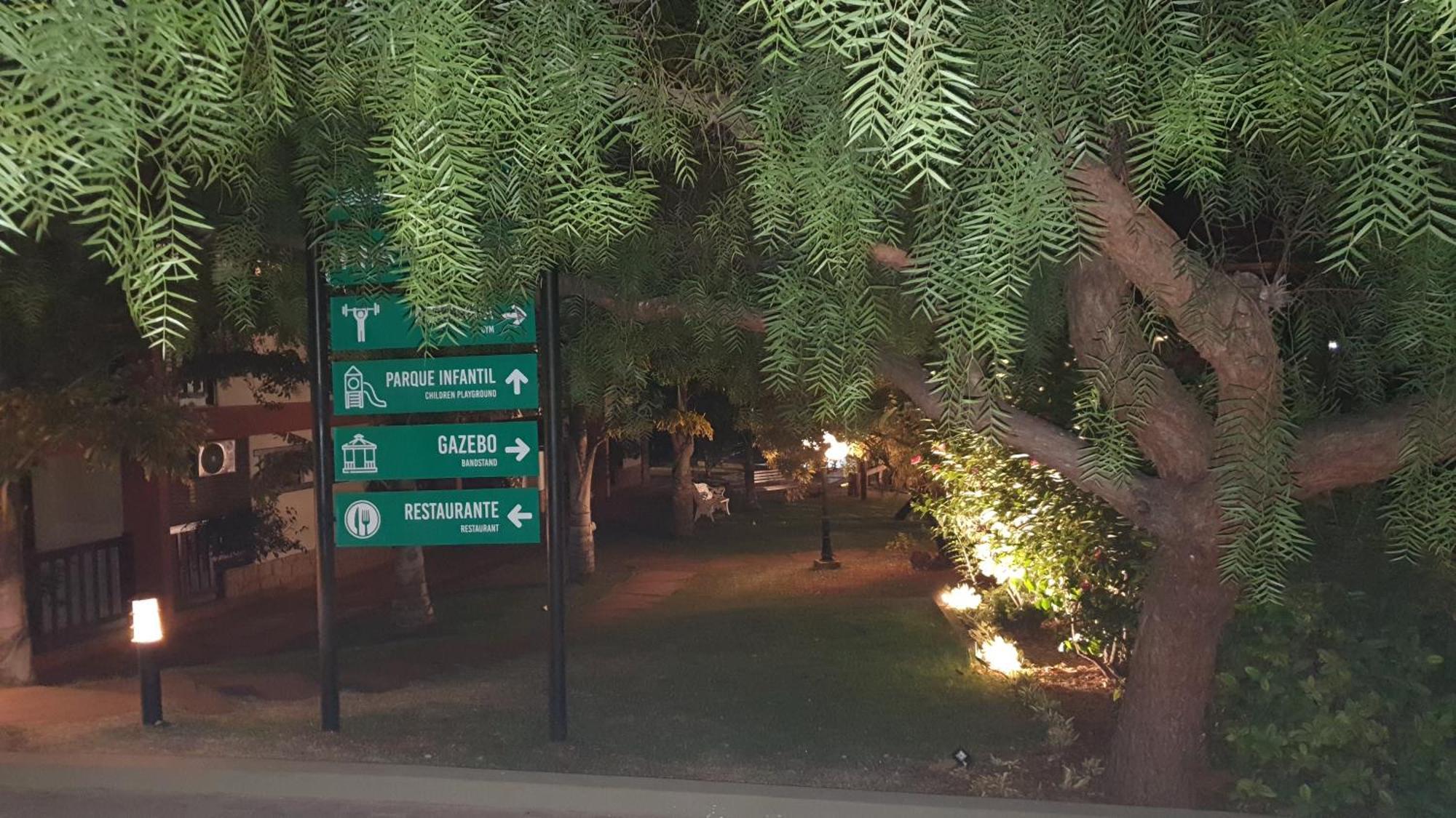Hotel Das Palmeiras Paracatu Kültér fotó