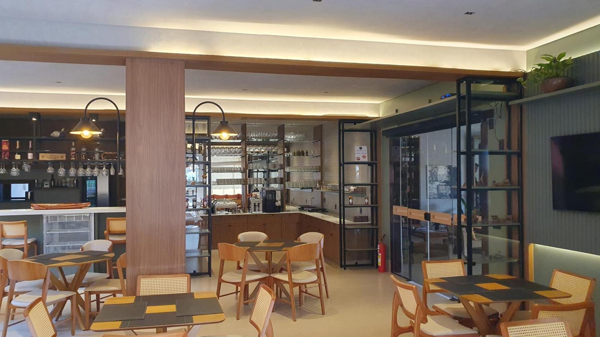 Hotel Das Palmeiras Paracatu Kültér fotó