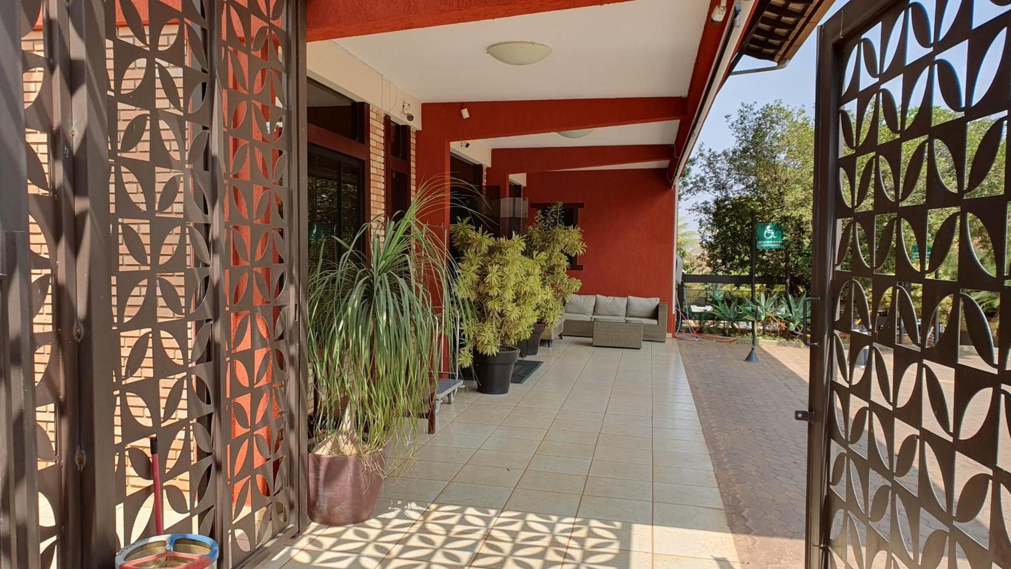 Hotel Das Palmeiras Paracatu Kültér fotó